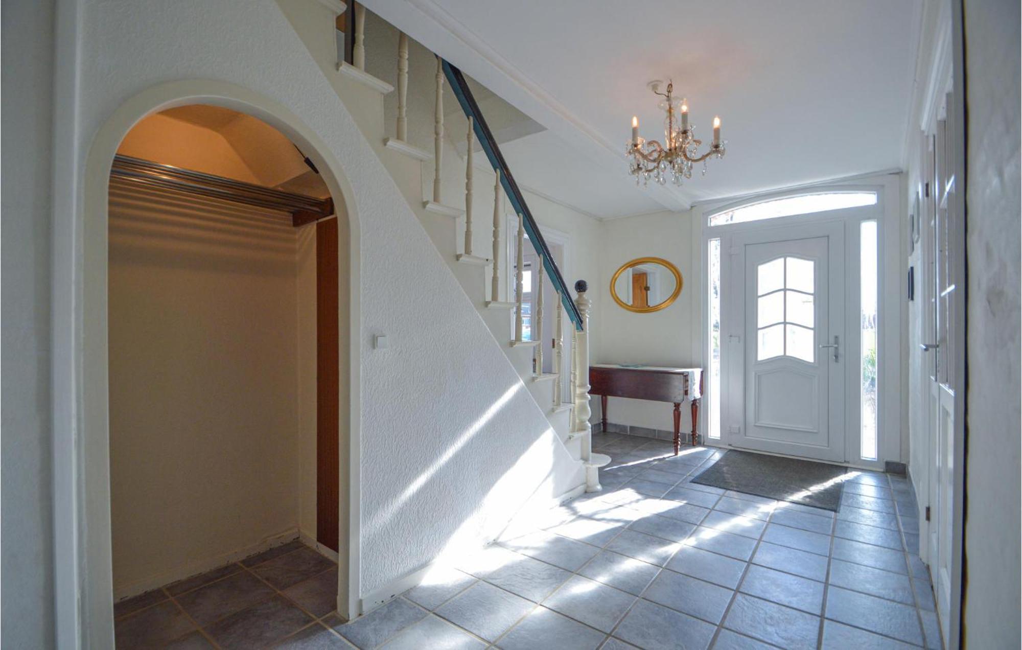Awesome Home In Bredebro With Kitchen Ballum Extérieur photo